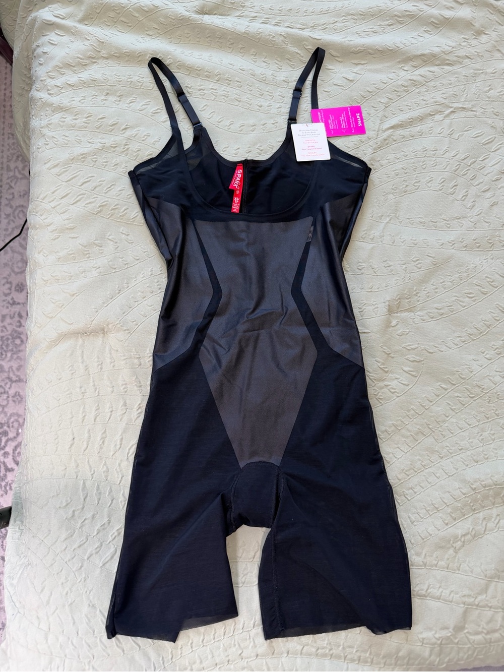 SPANX Black Sculpting Thigh-Length Bodysuit XS
